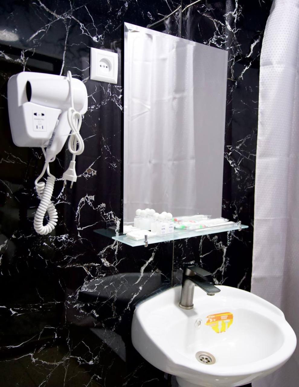 Amor Fati Hotel Toshkent Tasjkent Buitenkant foto